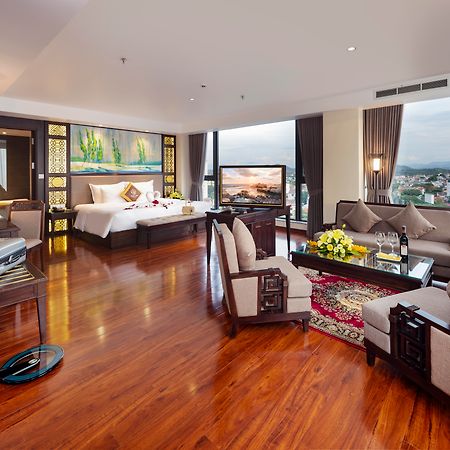 Thanh Lich Royal Boutique Hue Exterior foto